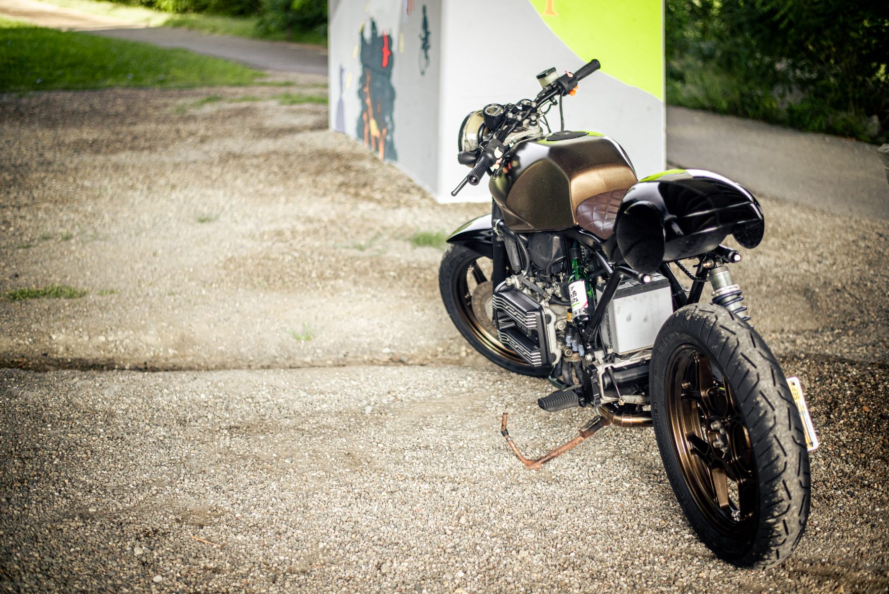 Finished K75, rear three-quarter